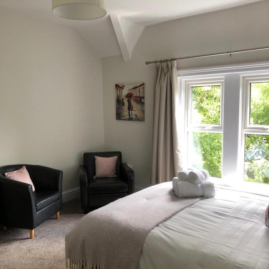 Comfy Big 7 Bedroom Townhouse Harrogate Eksteriør bilde